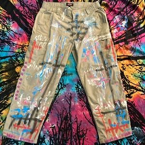 38x30 hand painted light cargo pants